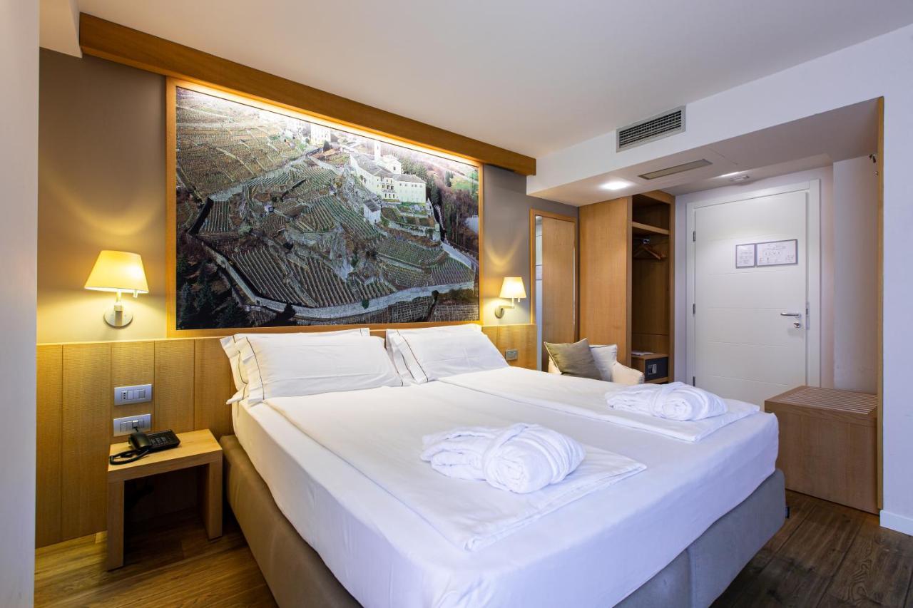Wine Hotel Retici Balzi Poggiridenti Εξωτερικό φωτογραφία
