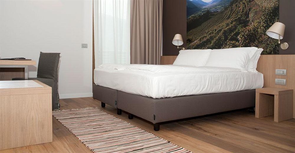 Wine Hotel Retici Balzi Poggiridenti Εξωτερικό φωτογραφία
